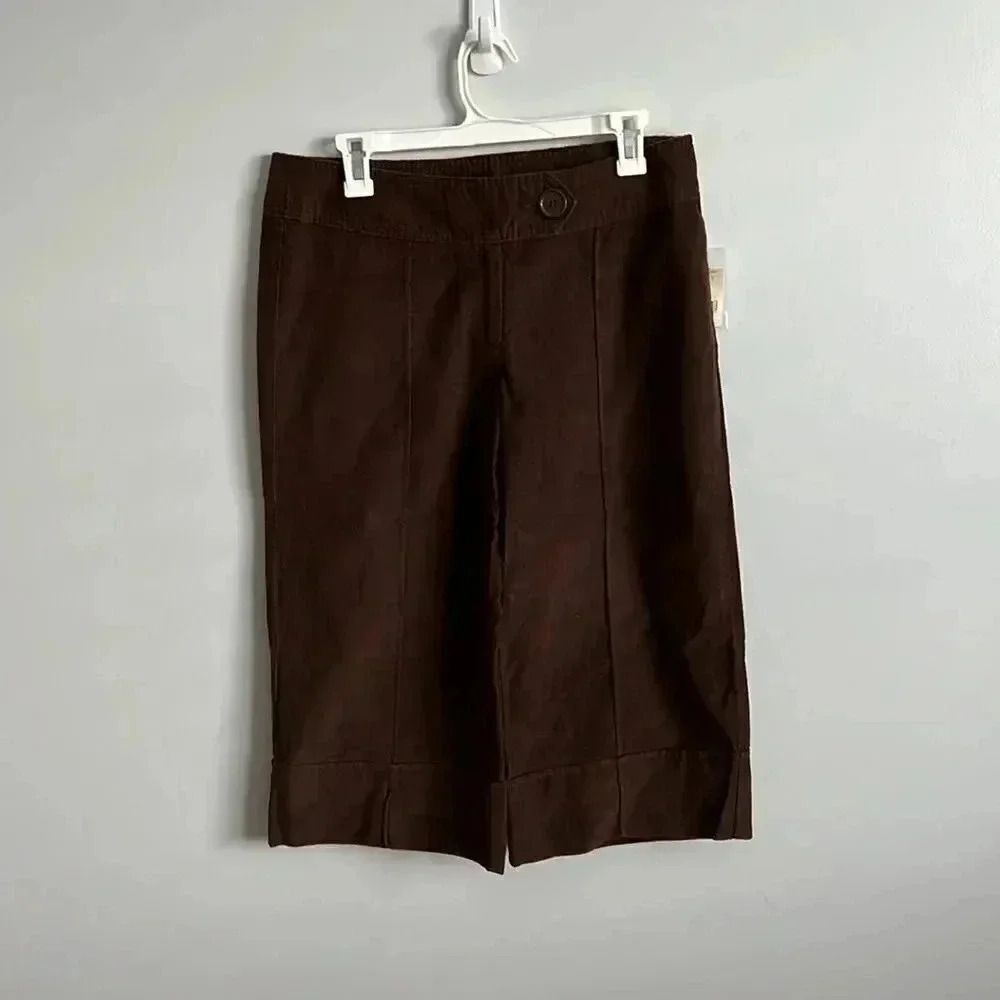 New Z universe Brown corduroy capris